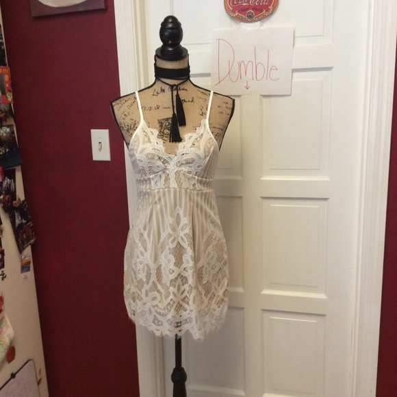 💜last 1 XL gorgeous mini dress💜 - Picture 2 of 7